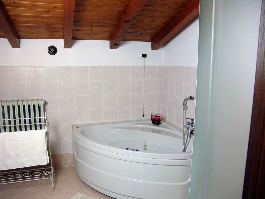 Casa Vacanze Cascina Campagnola Поцоленго Екстериор снимка